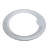 Enjoliveur extérieur de hublot