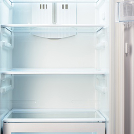 Frigo bruyant : pourquoi ? Comment régler le problème ?