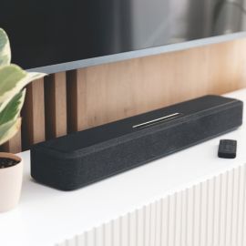 Appareil HDMI qui allume la t&eacute;l&eacute;vision